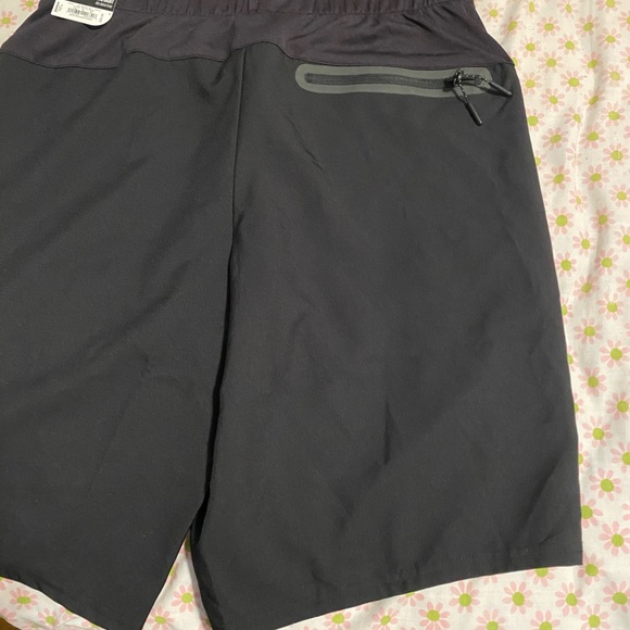 Brand new with tag - Picture 3 of 3